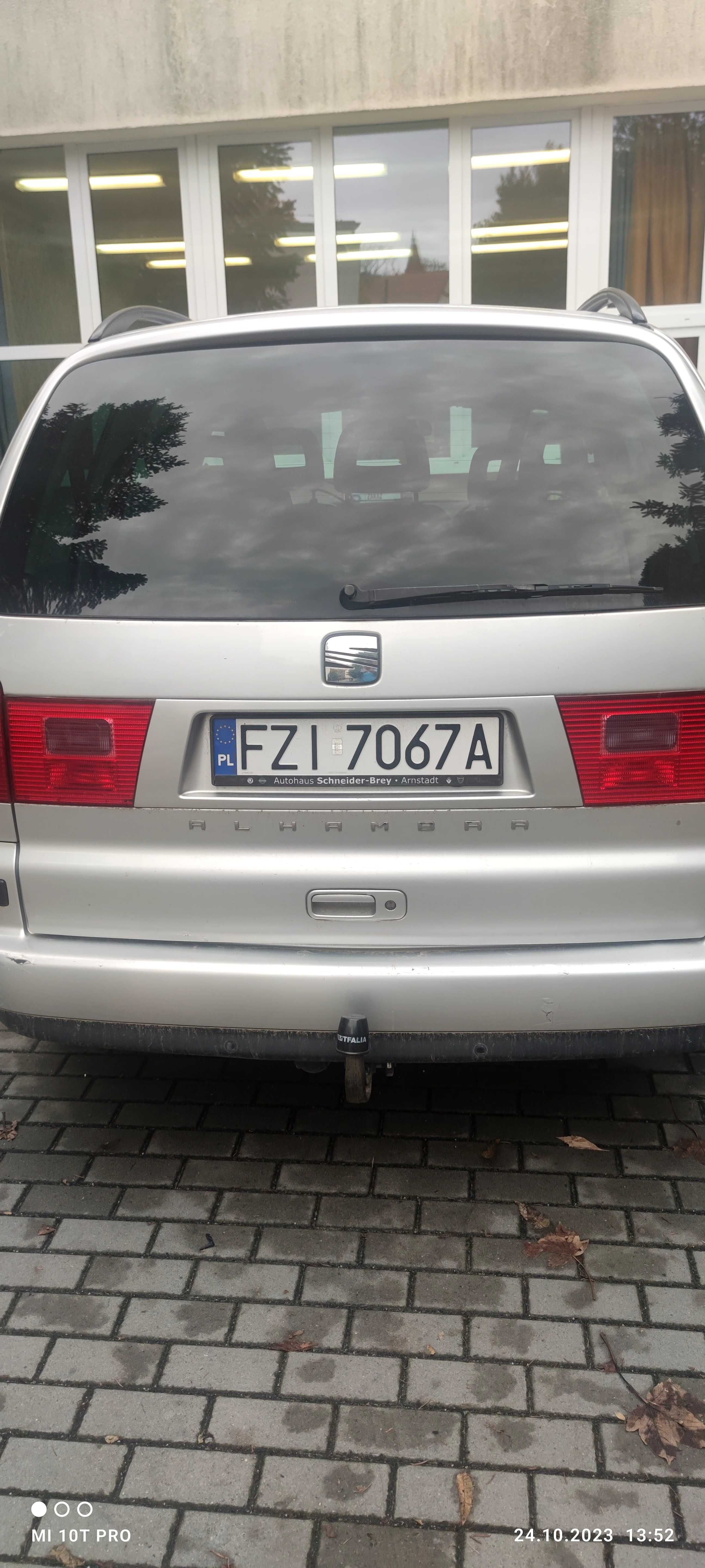 Seat Alhambra po dużych naprawach bez wkładu