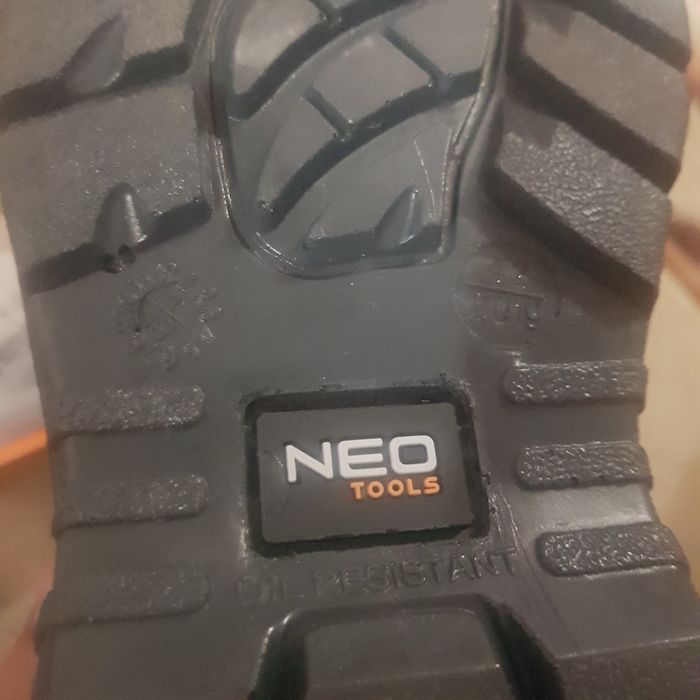 Напівчеревики neo tools