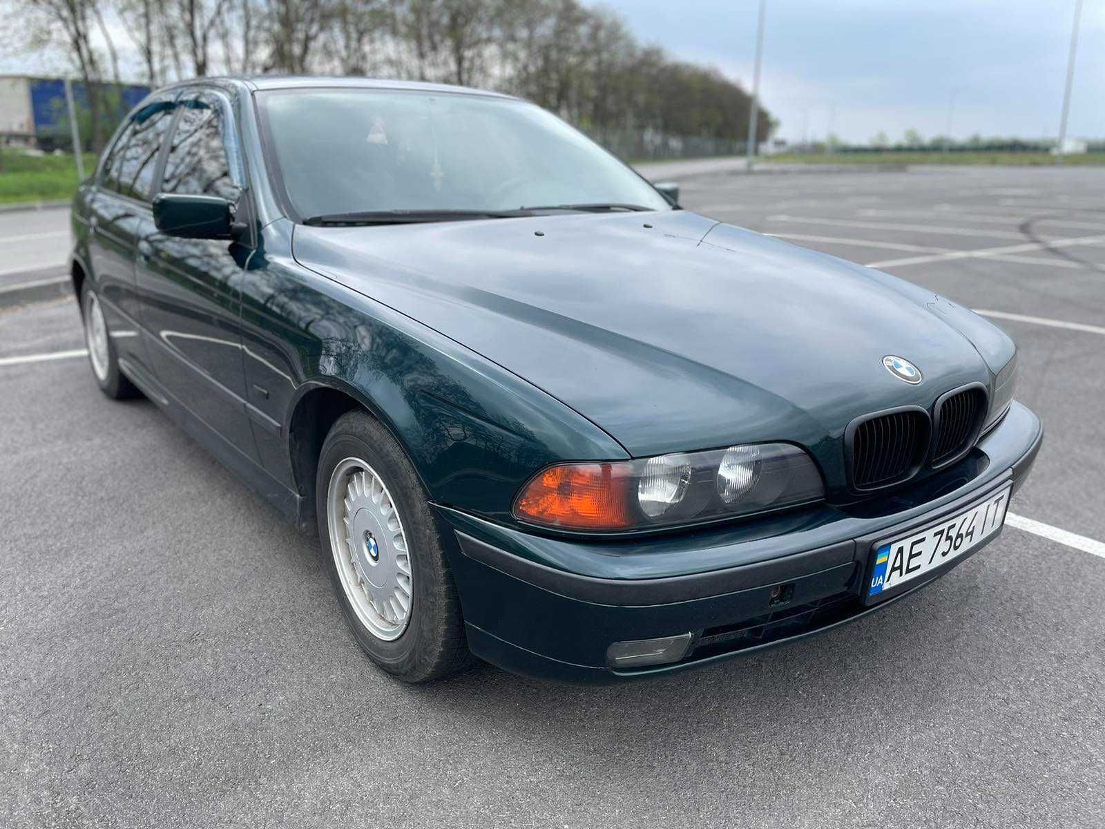 Продам ЛЕГЕНДУ/ BMW 5 E39/в идеале/обмен