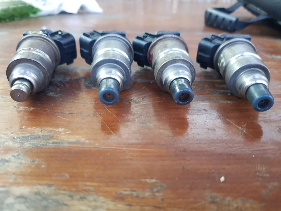 Продам форсунки honda civic 6