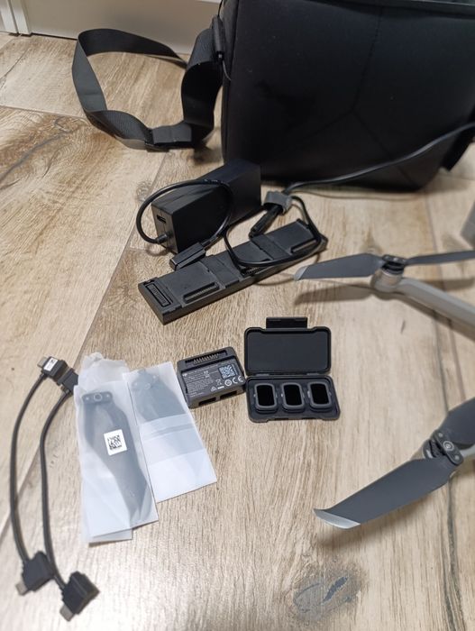 DJI Mavic Air 2 – Fly More Combo – zestaw