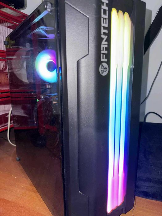 PC Gaming / Trabalho – i3-10100F, RX 5500 XT, 16GB RAM, SSD + HDD