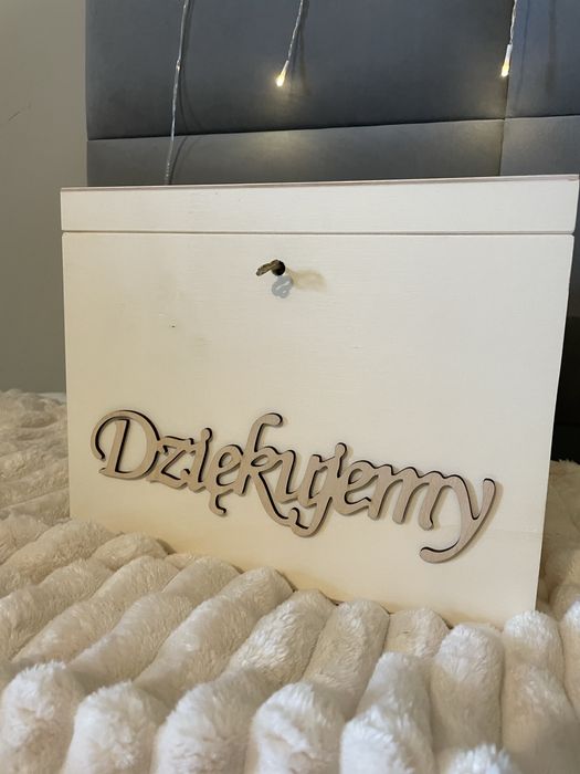 Pudelko drewniane , skrzynia na koperty ślubne / weselne z kluczykiem