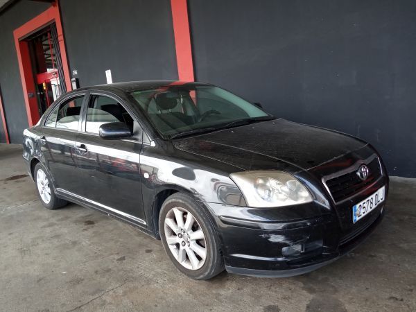 Para Peças Toyota Avensis (_T25_)