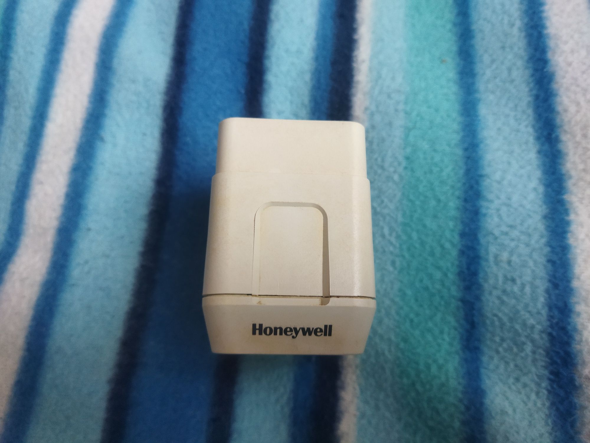 Elektroniczny termostat grzejnikowy Honeywell Ecostat