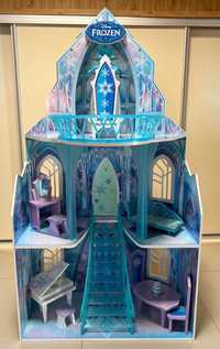 Zamek Frozen- domek dla lalek