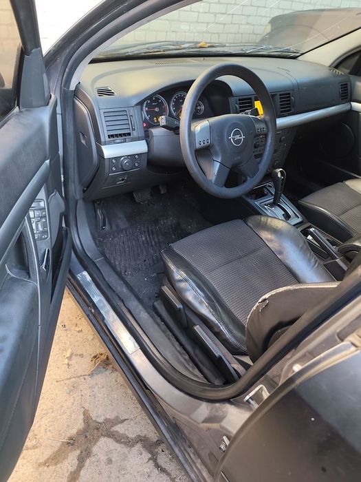Opel Vectra GTS 2.2CDTI автомат