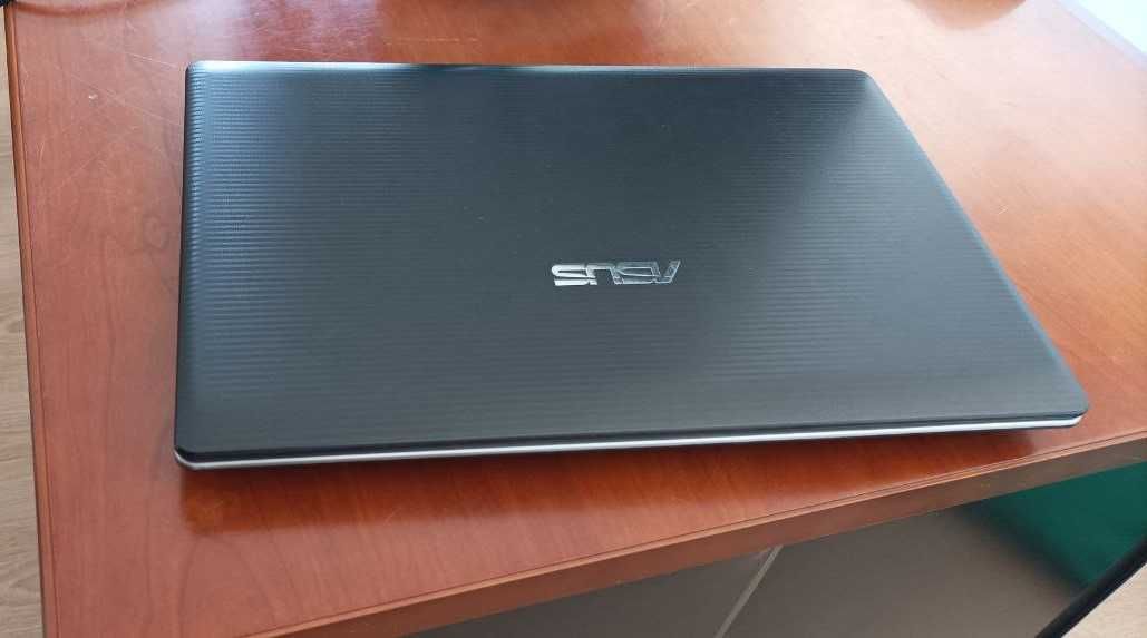 Computador Portátil ASUS K55VM