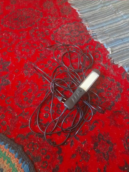 Продам лампу (на кабелі,замість переноски)