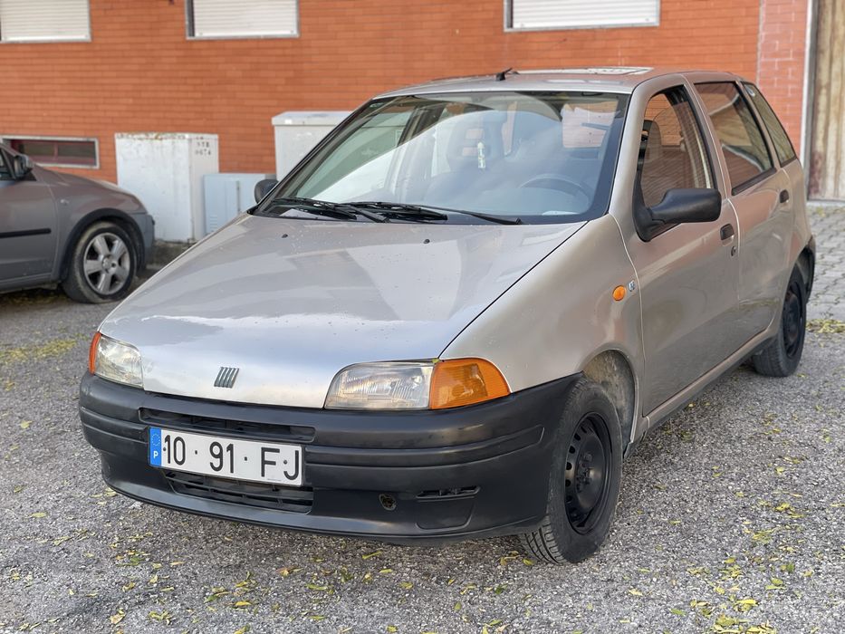 Fiat Punto com apenas 138.000km