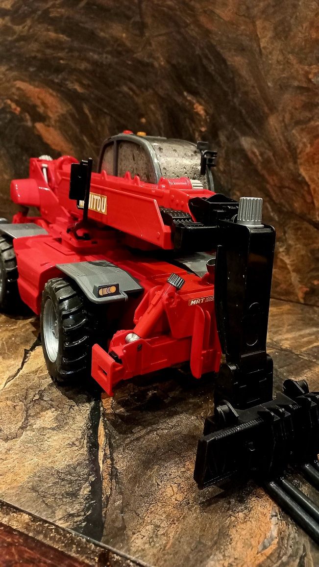 Bruder zabawka Manitou
