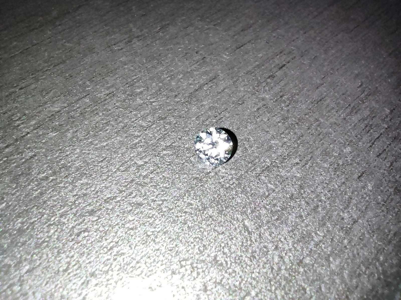 Moissanite брилиант  0.5 карат