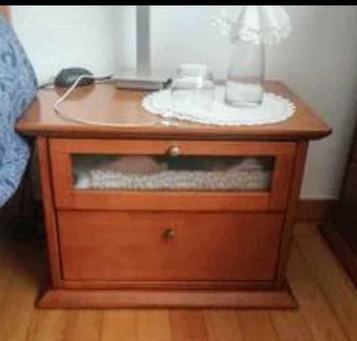 Quarto de casal sem colchão