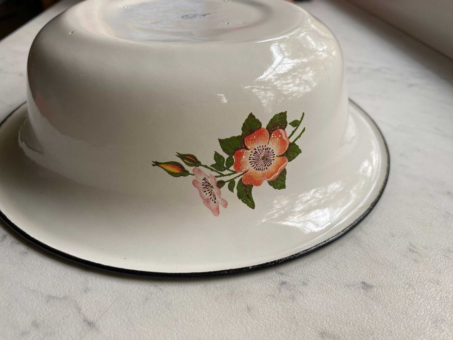 Сковородка, кастрюля,   миска, Кастрюля с толстым дном