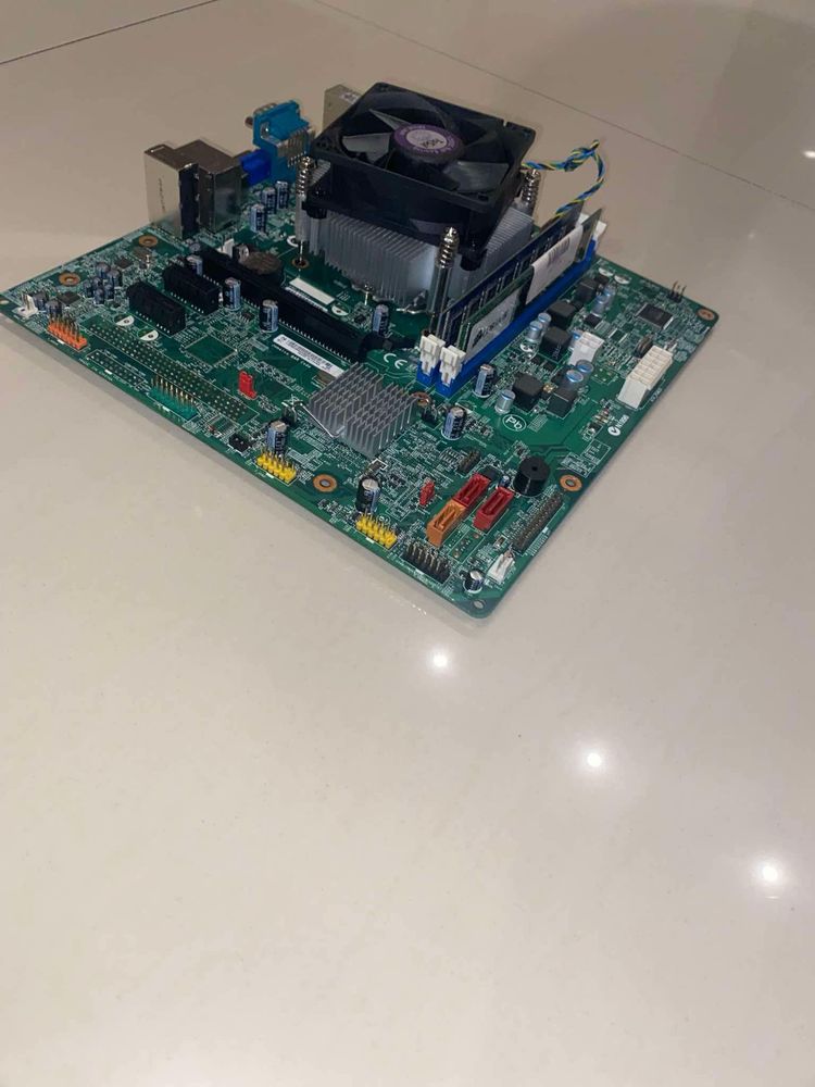 Asus n1996 mother board intel core i7 4770 3,5 ghz