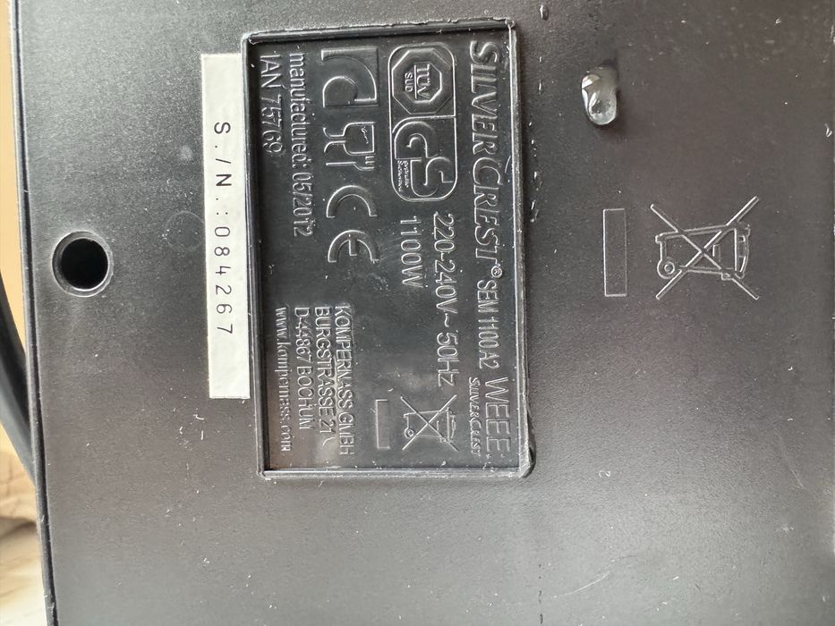 Ciśnieniowy ekspers do kawy SliverCrest SEM1100A2