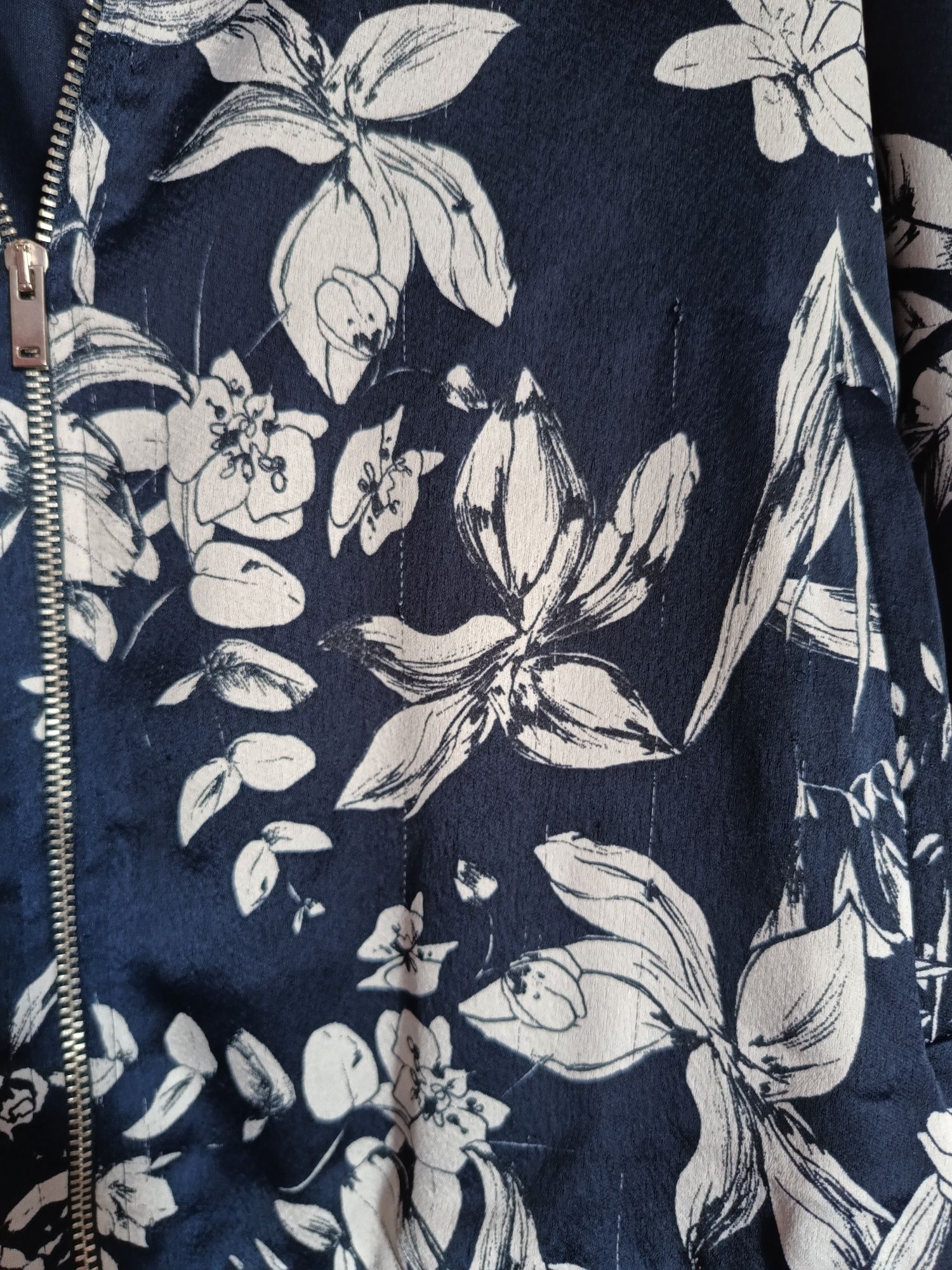 Kurtka/Bluza granatowa w kwiaty