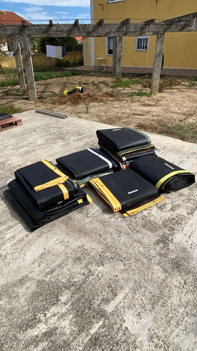 Lote de lonas impermeáveis grandes (13 lonas / 750 m2)