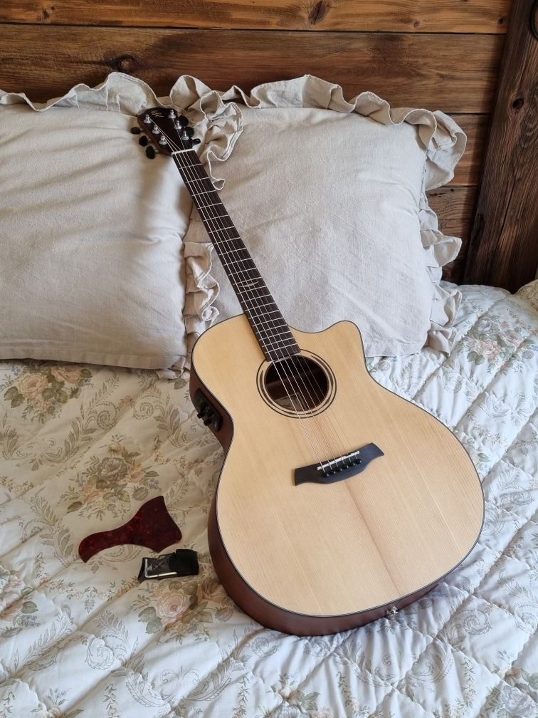 Prezent Gitara elektro akustyczna  Baton Rouge AR19S/ACE +gratisy