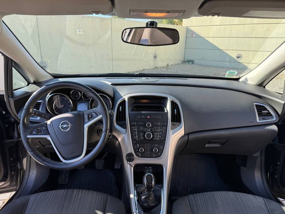 Opel Astra 1.3 CDTi Enjoy Star