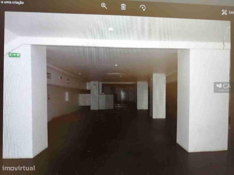 Loja Cave - Antiga Discoteca Da Amorosa