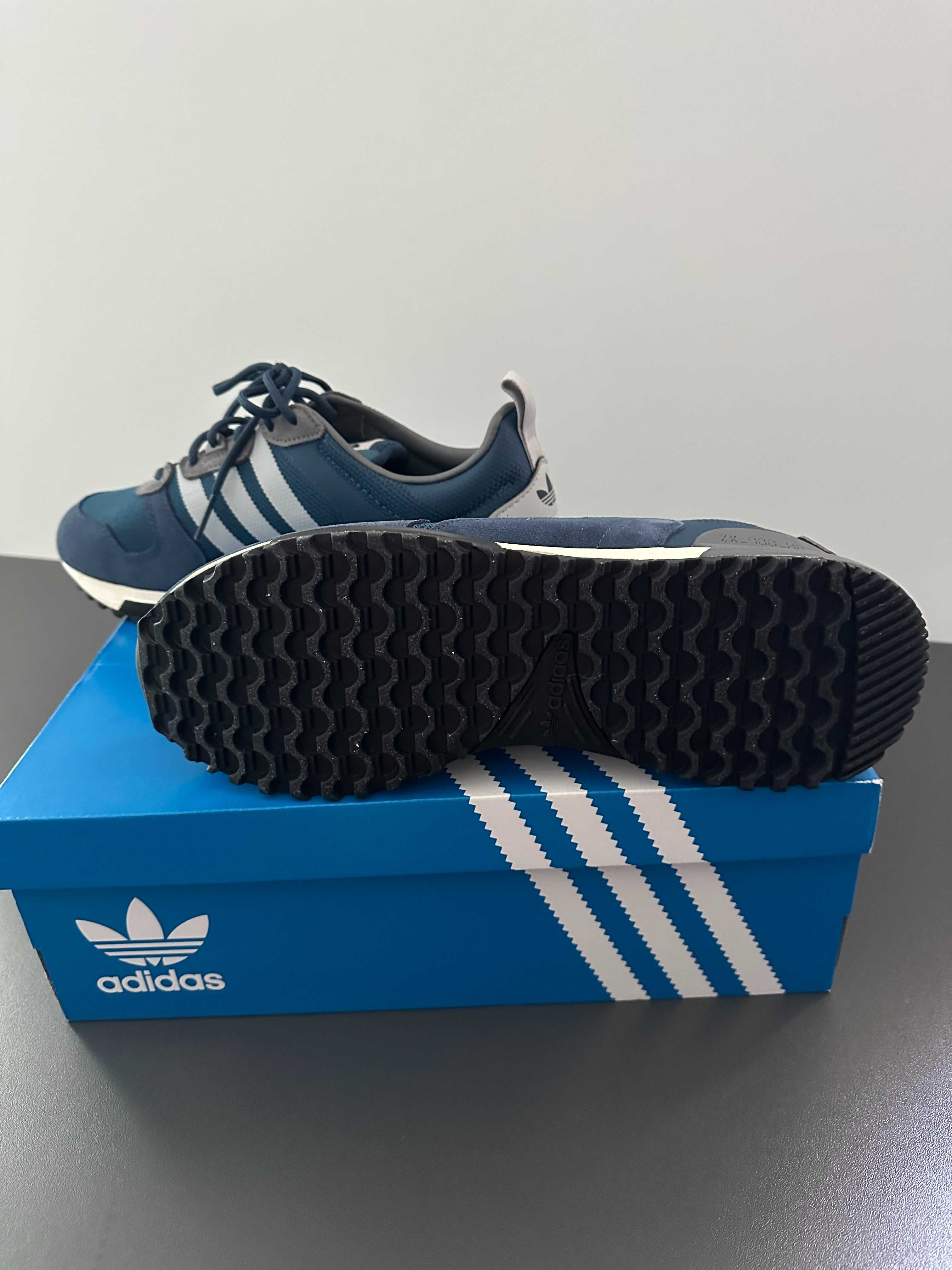 Продам нові кросівки Adidas ZX 700 - 43  розмір