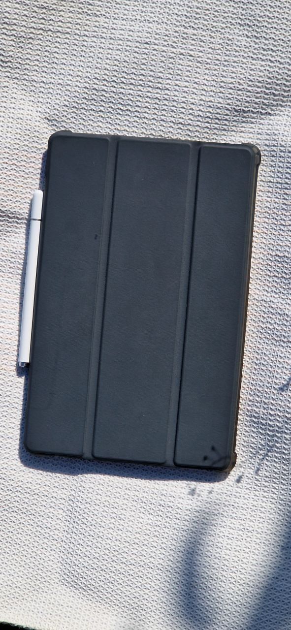 Продам 2 планшета Oskal pad 15 и 16