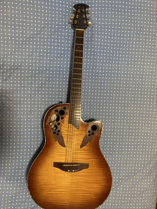 Vendo Ovation Celebrity CC44 + Hard-case