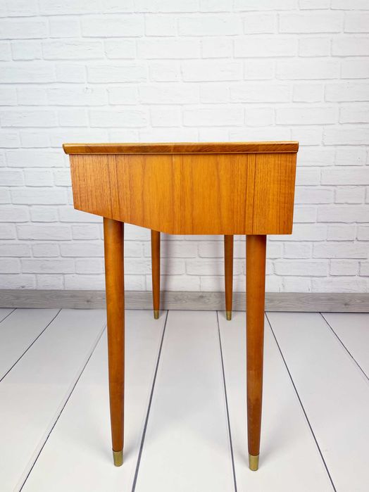 Biurko z lustrem, Dania, lata 50 – Mid-Century Modern, toaletka