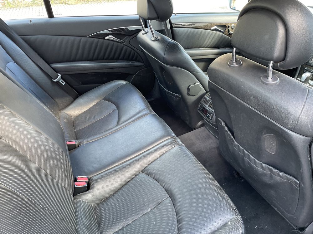 Mercedes E-Klasse E320 4-Matic zarejestrowany w PL Avangarde