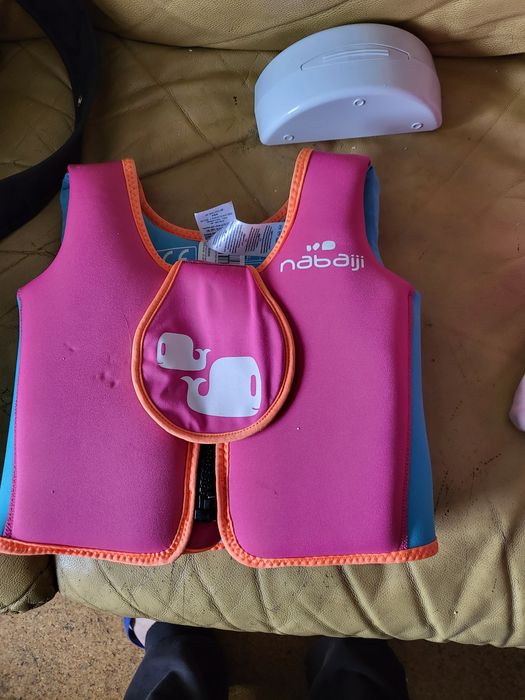 Utensílios para crinças e bebes vendo todos ou individual