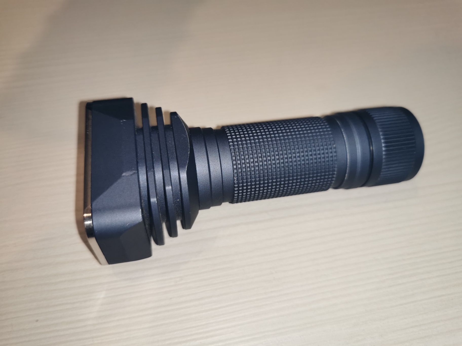 Emisar DT8 MOD LH351D 4000K