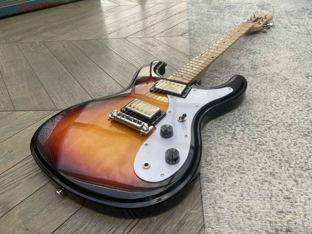 Univox Hi-Flier Phase IV gitara Kurt Cobain