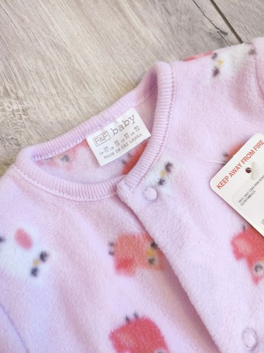 NOWY polarowy pajacyk niemowlęcy / F&F różowy