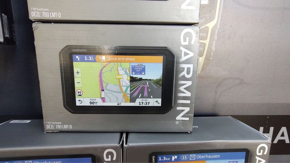 Навігатори для Вантажних авто, Dezl Garmin Нові