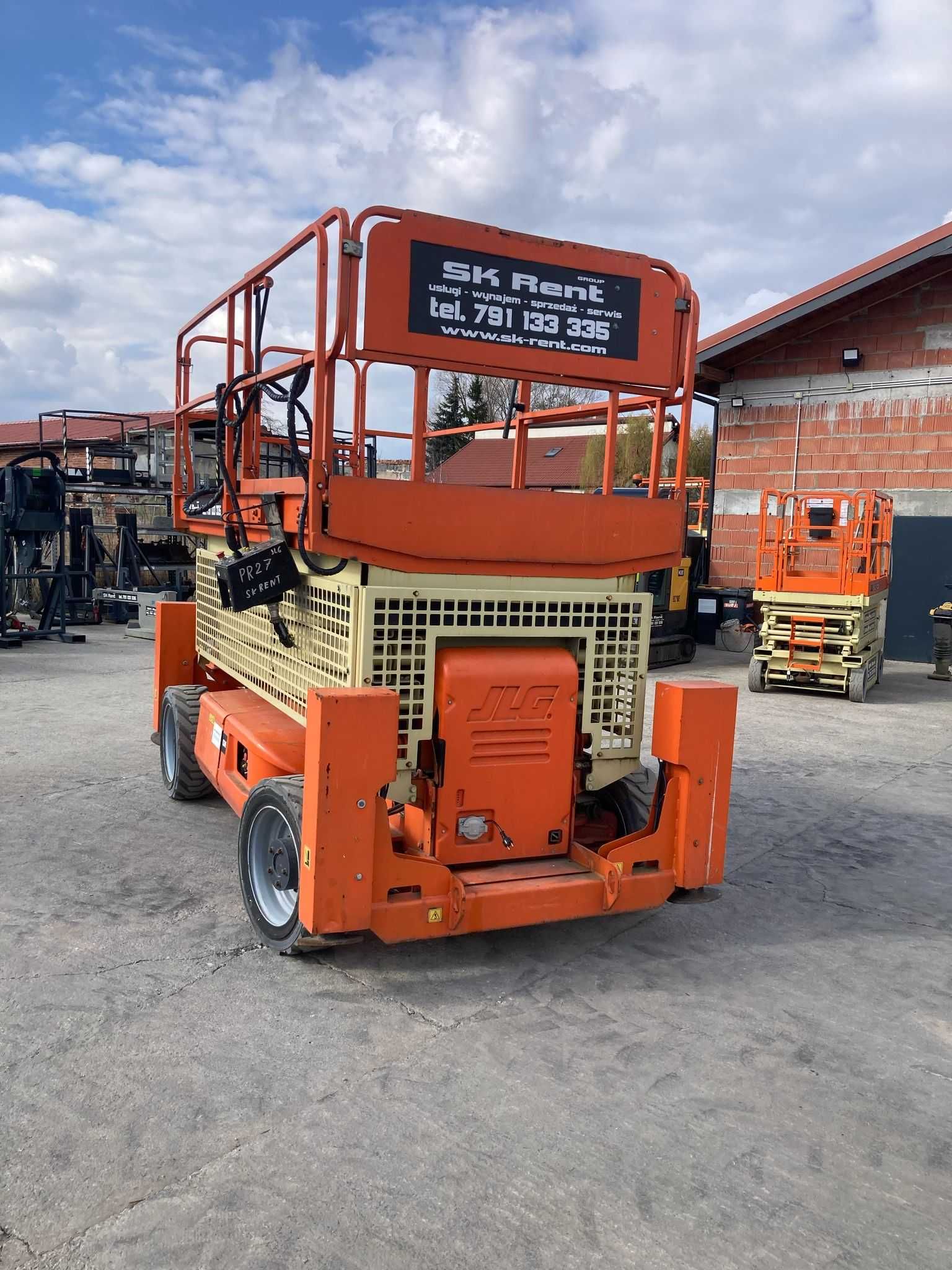 JLG M3369 Podest Nożycowy Podnośnik 12 M Genie Haulotte Nowe Baterie
