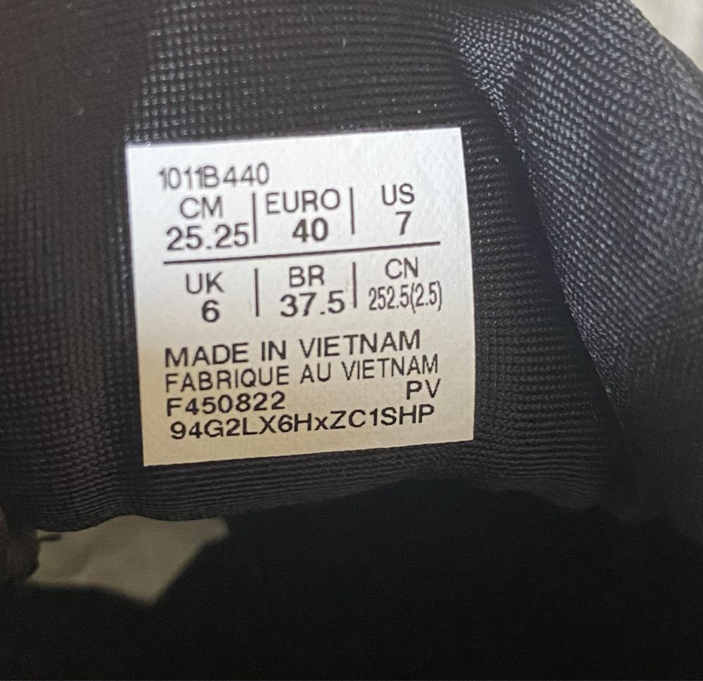 Buty do buegania Asics Gel-Kayano 29 1011B440 r.40