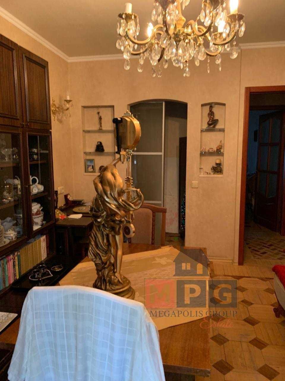 Продаж / Квартира / вул. Чайковська, Центр, Харків