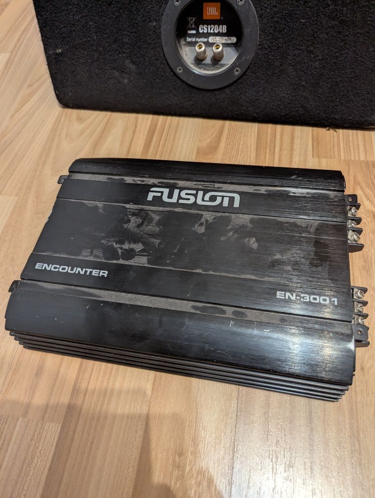 Subwoofer JBL CS1204B + wzmacniacz Fusion EN-3001