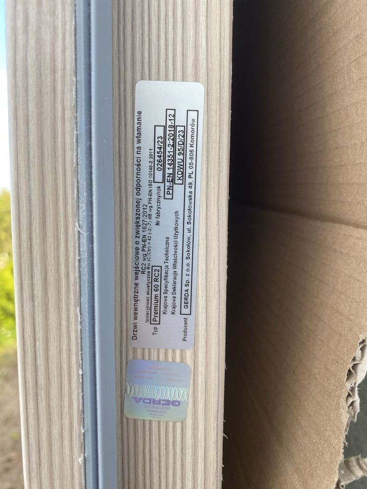 Drzwi prawe wejściowe Gerda premium 60 tylko skrzydło bez ościeżnicy.