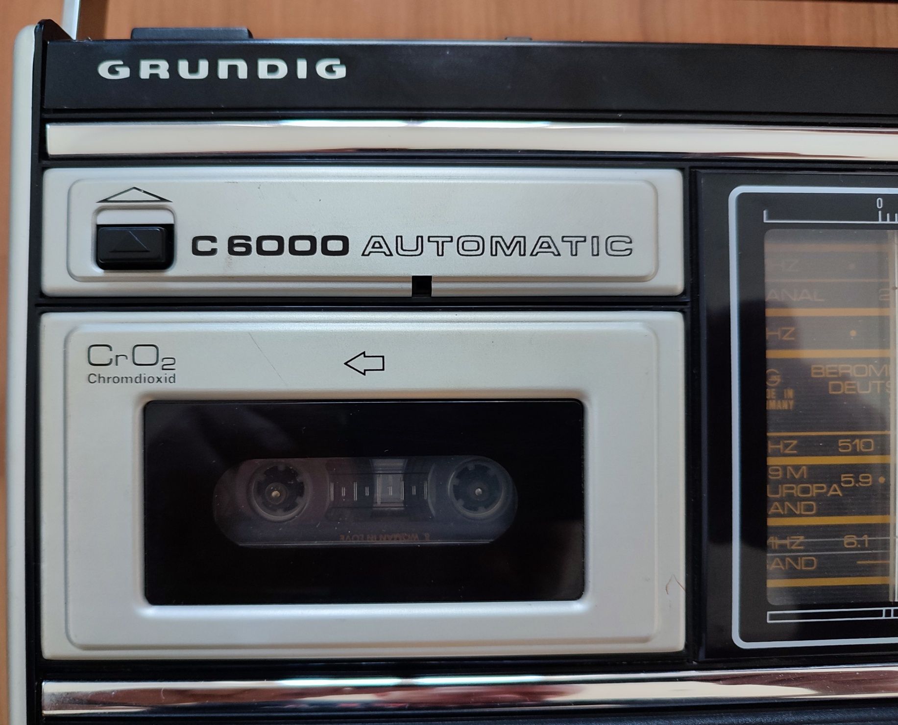 Radiomagnietofon GRUNDIG C6000 Automatic