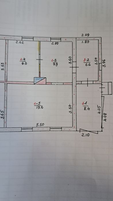 Продам 1/2 будинку в районі 1-ї школи