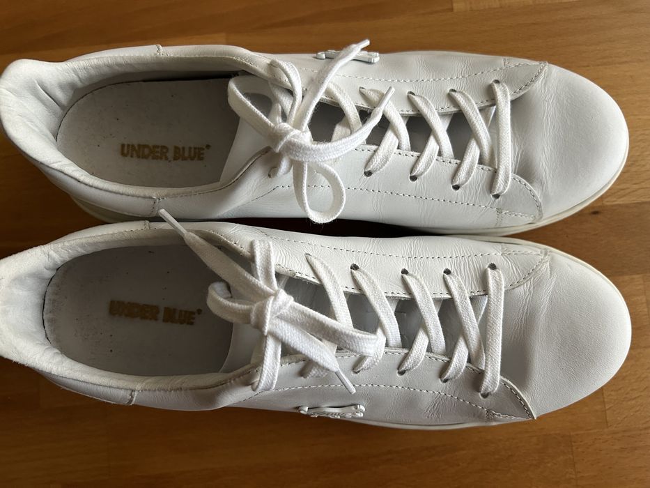 Sapatilhas brancas em pele / couro Umder Blue