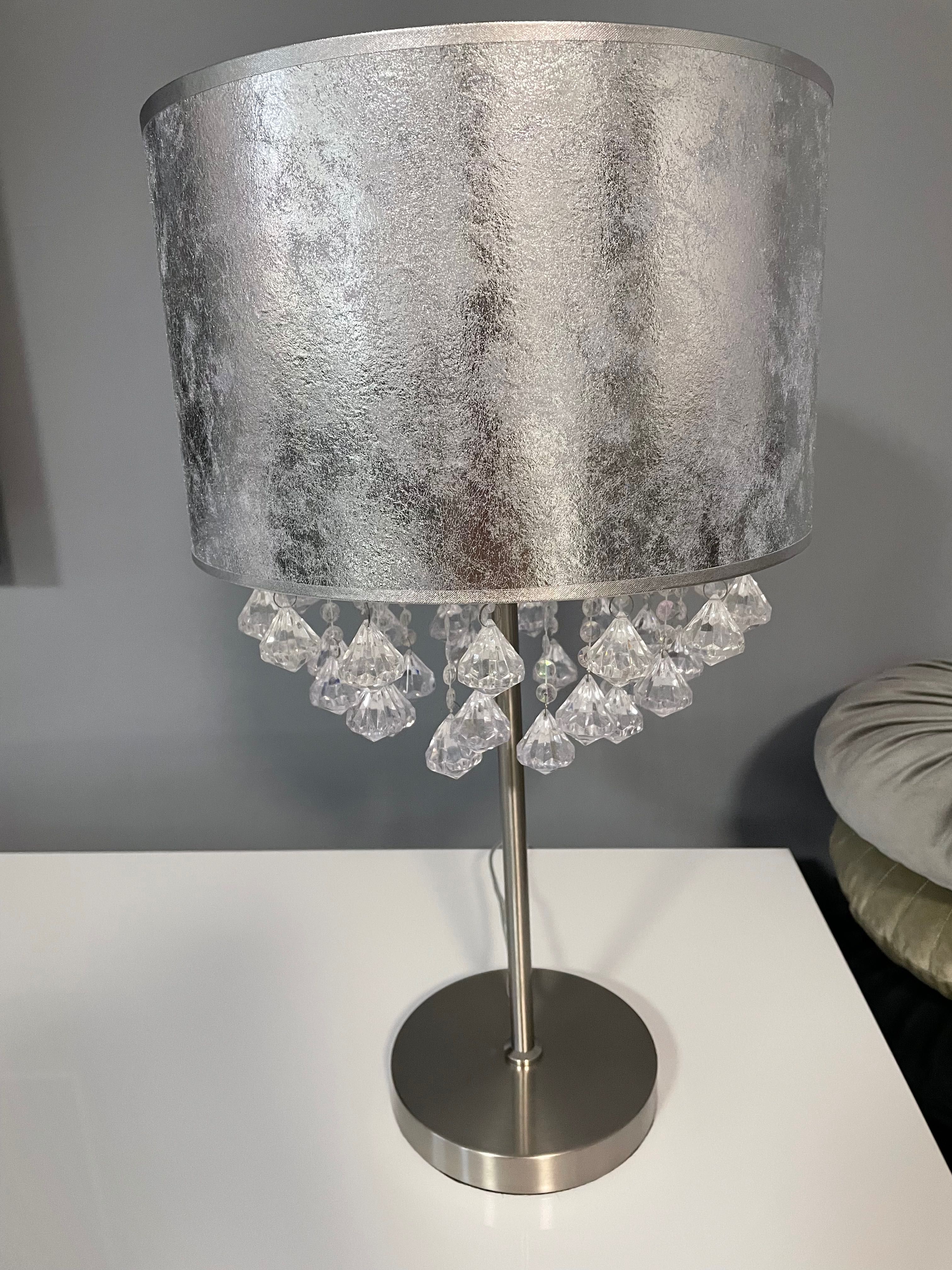 Lampa stołowa kryształki glamour srebrna nocna lampka AMY duża