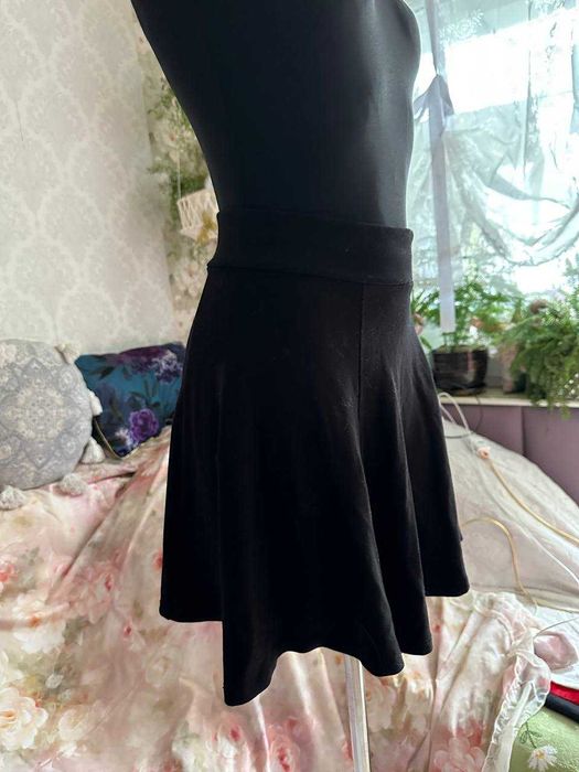 spódniczka mini na zamek h&m klasyczna basic retro