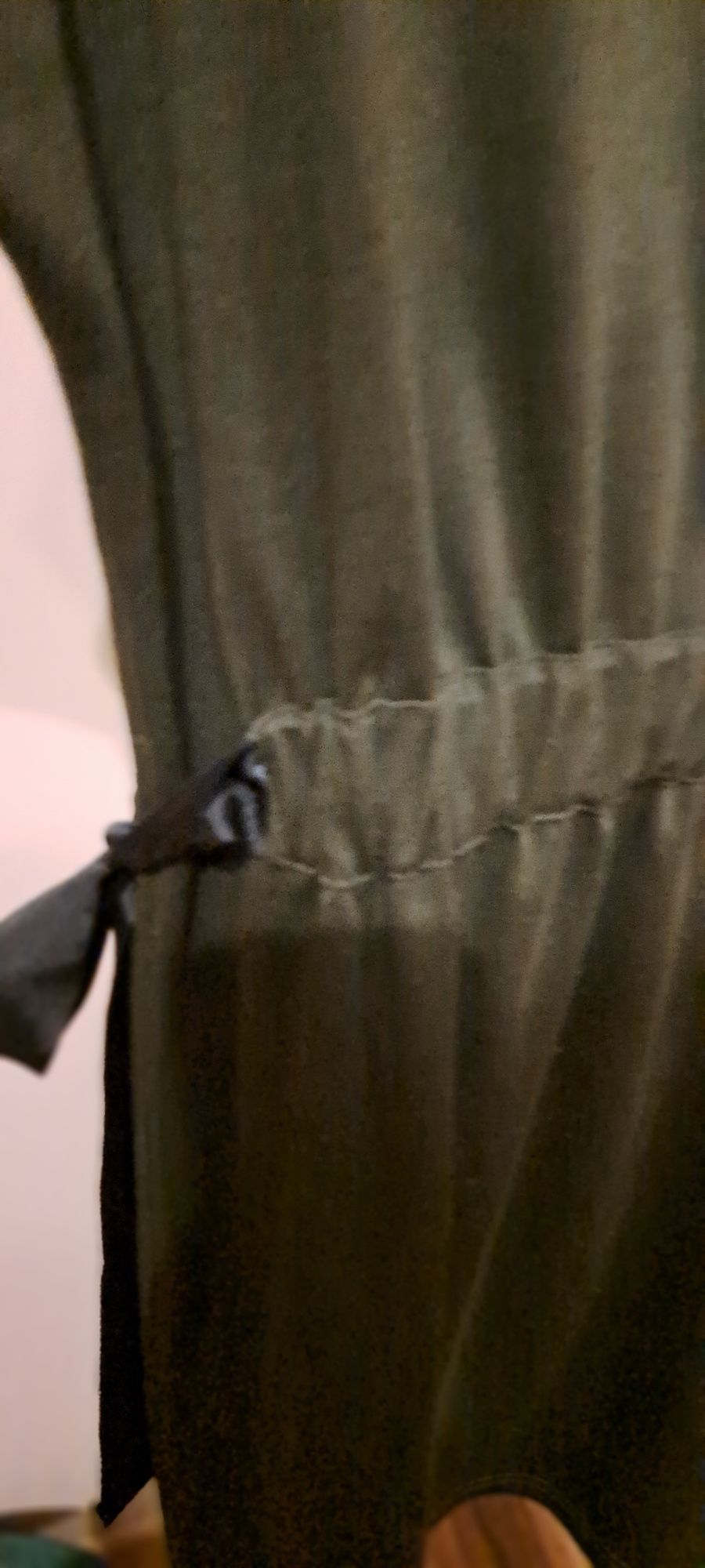Sukienka z dzianiny kolor khaki