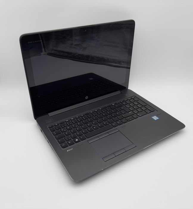HP ZBook 15 G4 | i7-7820HQ | 32GB | 512GB SSD | TOUCH | 1 ANO GARANTIA