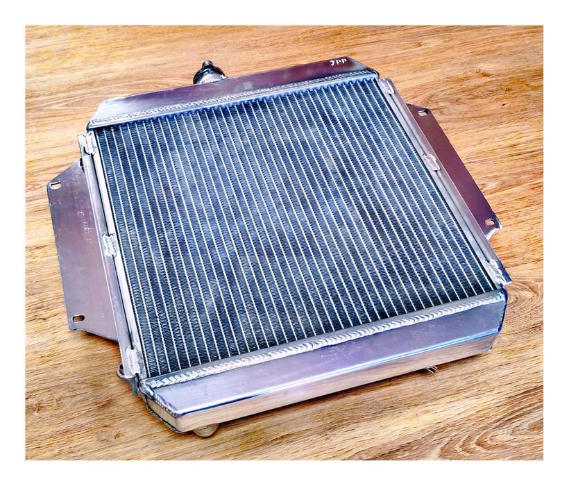 Radiador Suzuki Samurai SJ410e SJ413