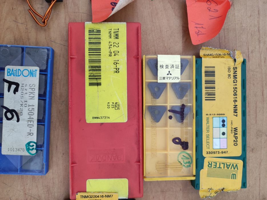 Płytki do noży tokarskich