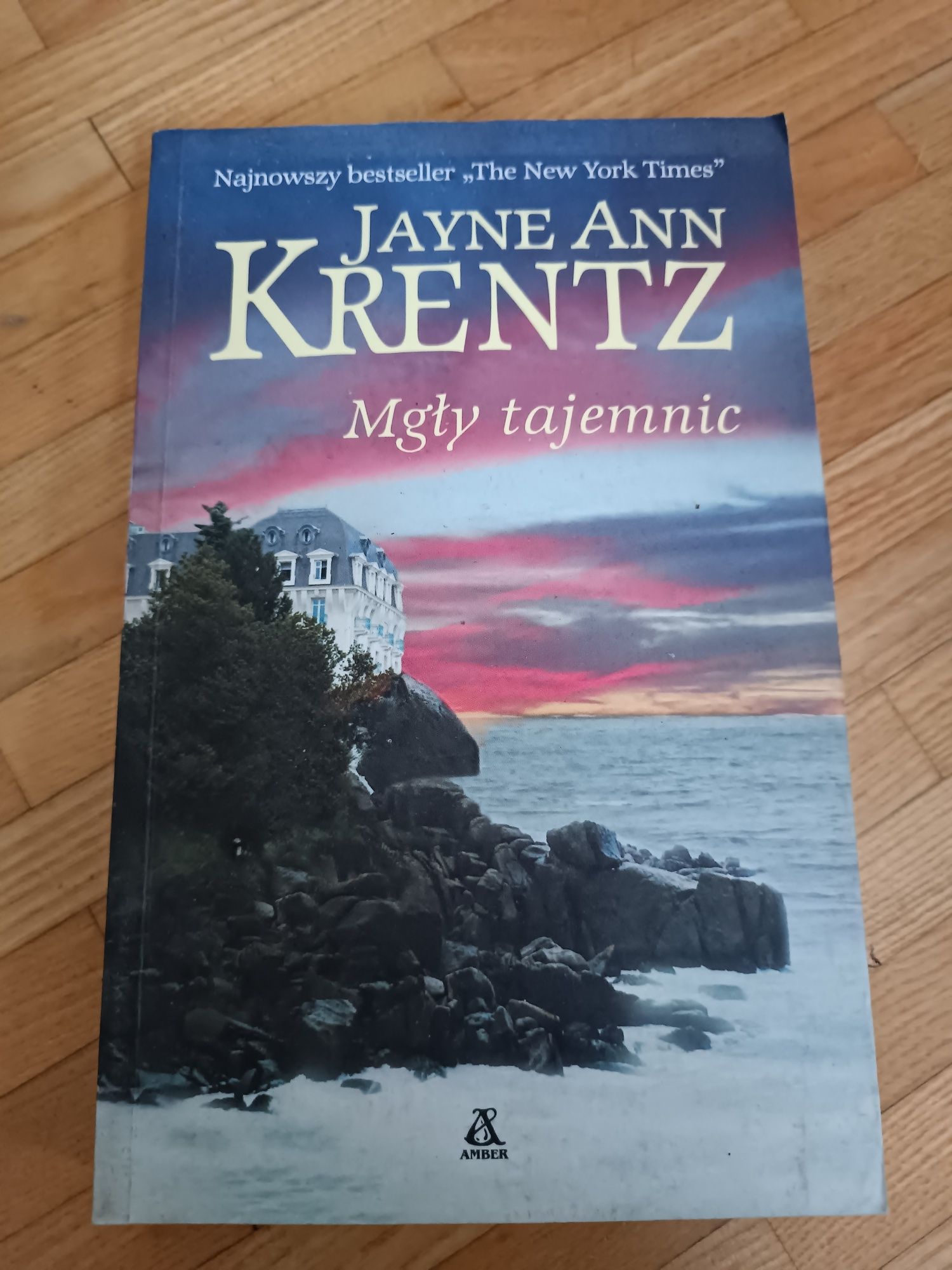 Jayne Ann Krenz, Mgły tajemnic